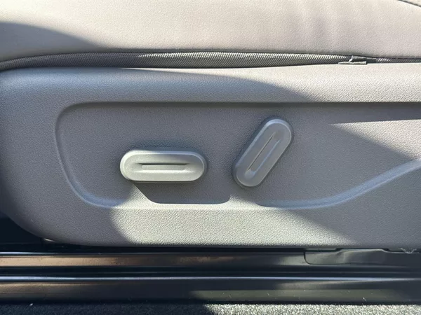 Leapmotor B10 DESIGN HYBRID EV - foto 25