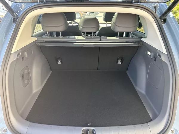 Leapmotor B10 DESIGN HYBRID EV - foto 27
