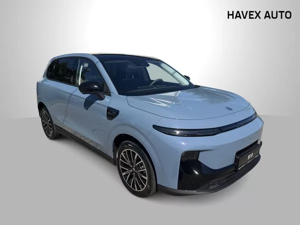 Leapmotor B10 DESIGN HYBRID EV - foto 29