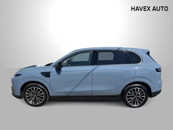 Leapmotor B10 DESIGN HYBRID EV - foto 3