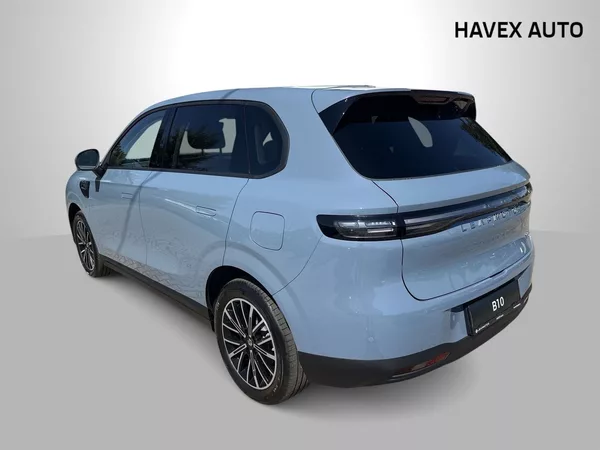 Leapmotor B10 DESIGN HYBRID EV - foto 30
