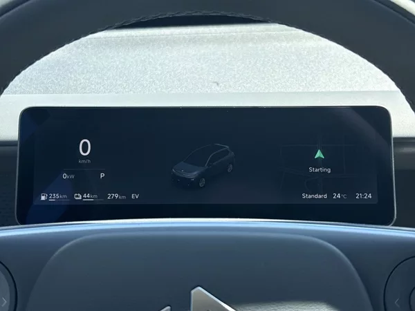 Leapmotor B10 DESIGN HYBRID EV - foto 6