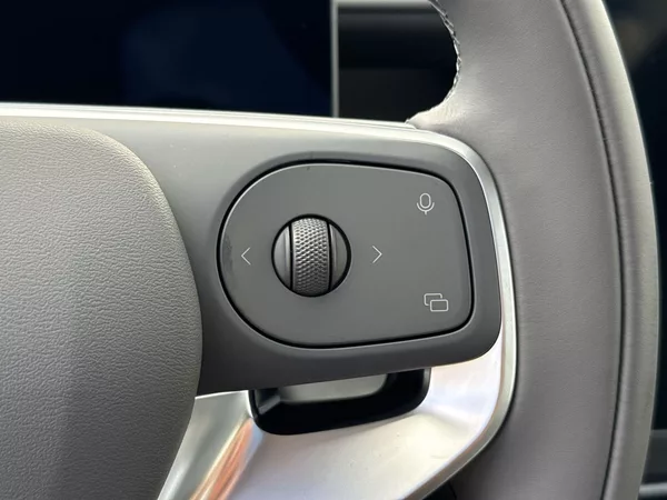 Leapmotor B10 DESIGN HYBRID EV - foto 12