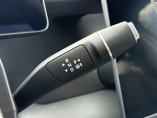 Leapmotor B10 DESIGN HYBRID EV - foto 13