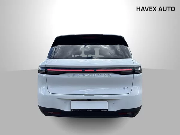 Leapmotor B10 DESIGN HYBRID EV - foto 30