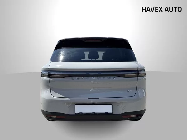 Leapmotor B10 DESIGN PROMAX - foto 34
