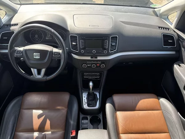 Seat Alhambra 2.0 TDI DSG Style - foto 5