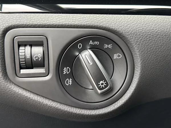 Seat Alhambra 2.0 TDI DSG Style - foto 16
