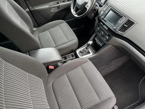 Seat Alhambra 2.0 TDI DSG Style - foto 9