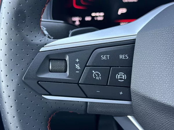 Seat Arona FR 1.0 TSI 85kW DSG - foto 18