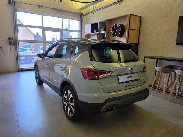 Seat Arona 1.0. TSI 95k DSG FR - foto 8