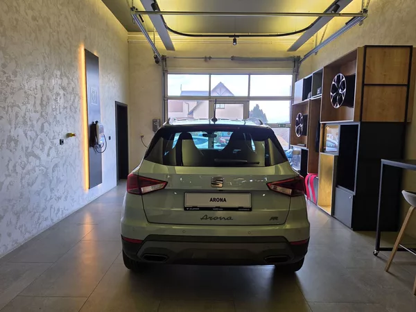 Seat Arona 1.0. TSI 95k DSG FR - foto 9