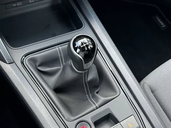 Seat Leon 1.0 TSI Reference - foto 14