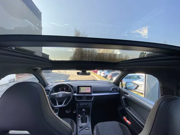 Seat Tarraco 2.0 TDI 4Drive DSG FR - foto 38