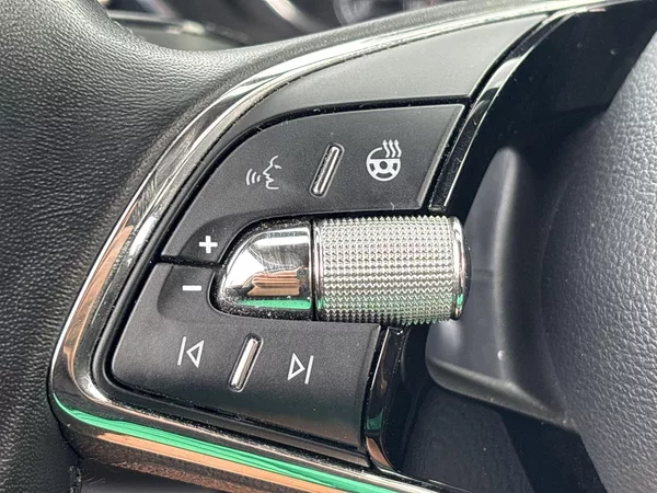 Škoda Fabia 1.0 TSI Style - foto 15