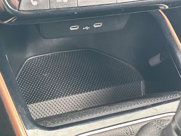 Škoda Fabia 1.0 TSI Style - foto 21