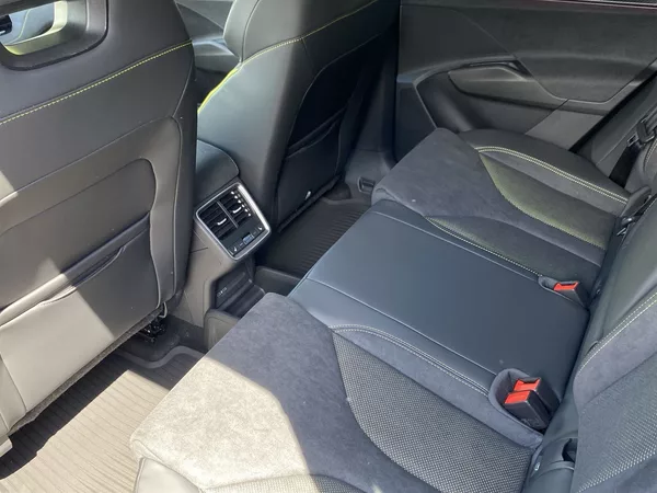 Škoda Elroq 84 kWh 250 kW 1° převodovka 4x - foto 14