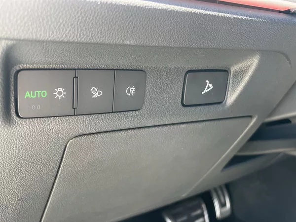 Škoda Enyaq 82 kWh 210kW Sportline 85 - foto 18