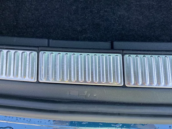 Škoda Superb Combi 2.0 TDI DSG L&K - foto 28