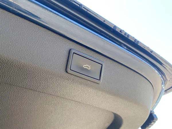 Škoda Superb Combi 2.0 TDI DSG L&K - foto 29