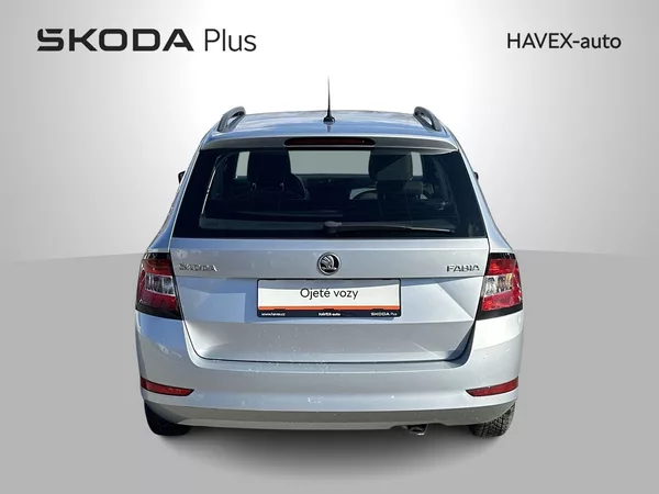 Škoda Fabia Combi 1,0 MPI Ambition - foto 24