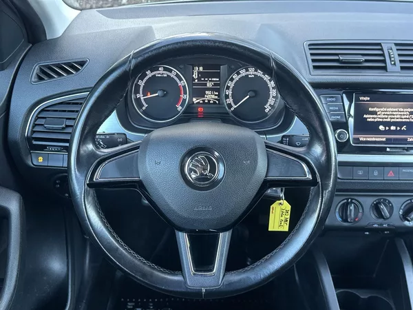 Škoda Fabia Combi 1,0 MPI Ambition - foto 6