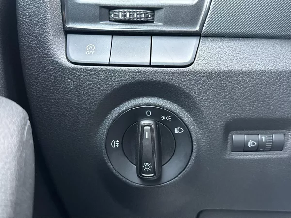 Škoda Fabia Combi Tour 1.0 TSI Active - foto 15