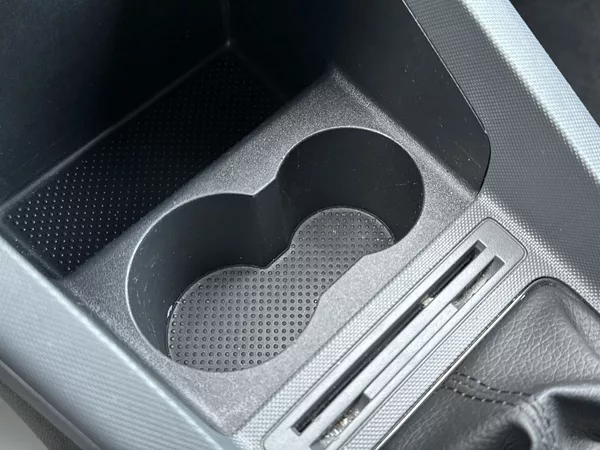 Škoda Fabia Combi Tour 1.0 TSI Active - foto 17
