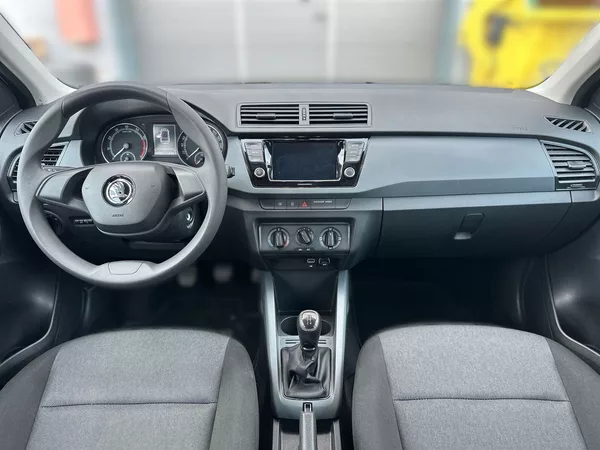 Škoda Fabia Combi Tour 1.0 TSI Active - foto 5