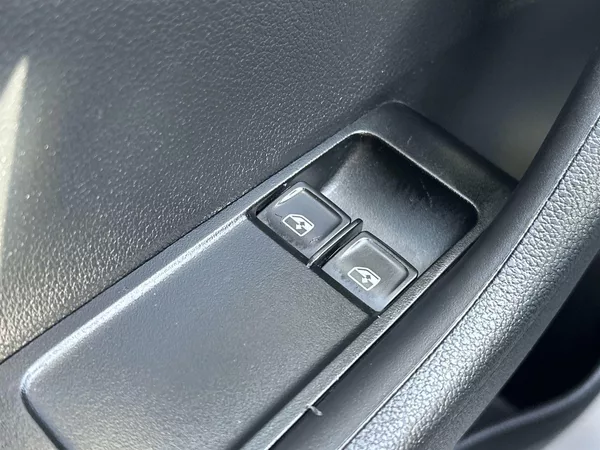 Škoda Fabia Combi Tour 1.0 TSI Active - foto 16