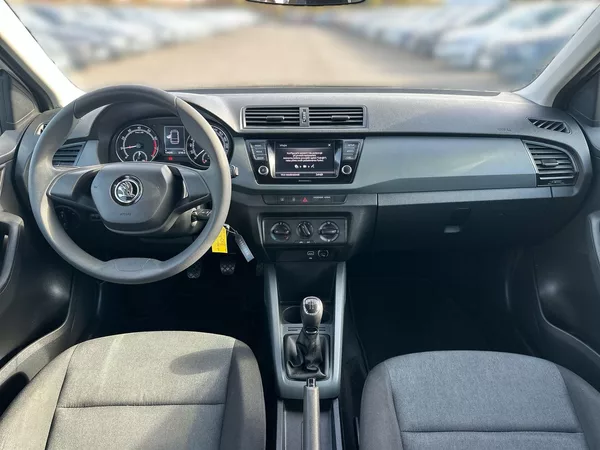 Škoda Fabia Combi Tour 1.0 TSI Active - foto 5