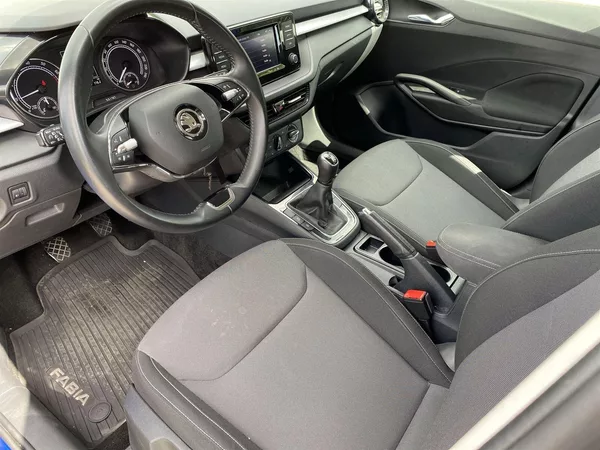Škoda Fabia 1,0 MPi Ambition+ - foto 6