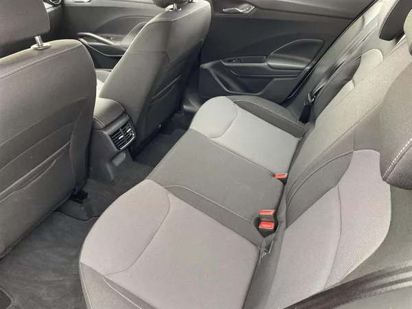 Škoda Fabia 1.0 TSI Selection - foto 7