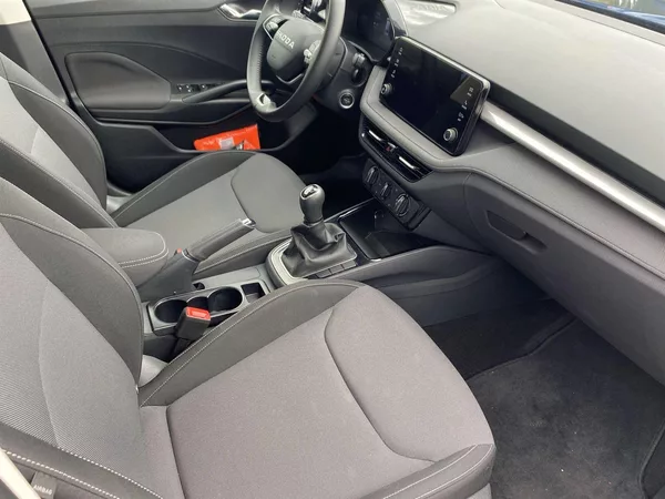 Škoda Fabia 1.0 MPI Selection - foto 10