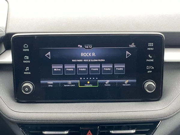 Škoda Fabia 1.0 MPI Selection - foto 12