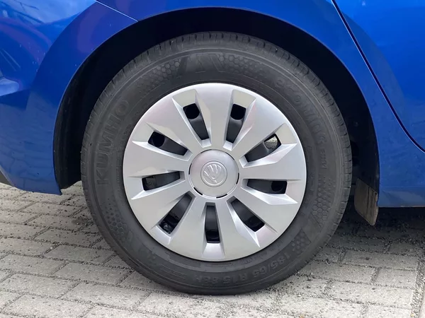 Škoda Fabia 1.0 MPI Selection - foto 29