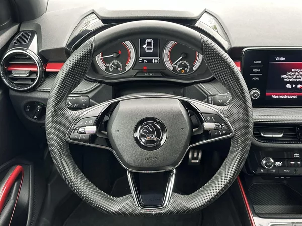 Škoda Fabia 1.0 TSI Monte Carlo - foto 6