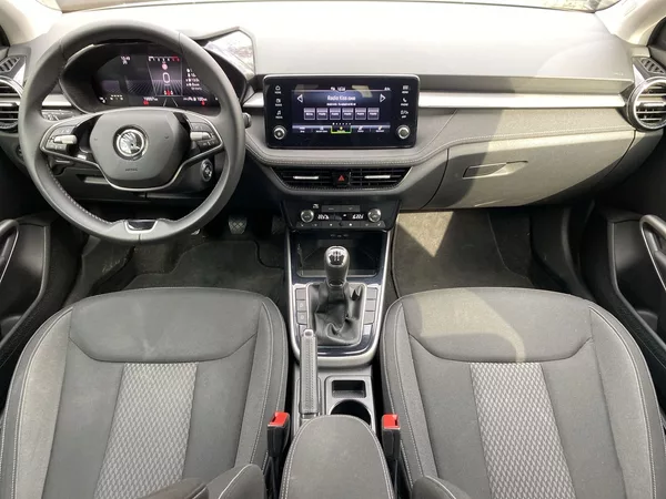 Škoda Fabia 1.0 TSI Top Selection - foto 5