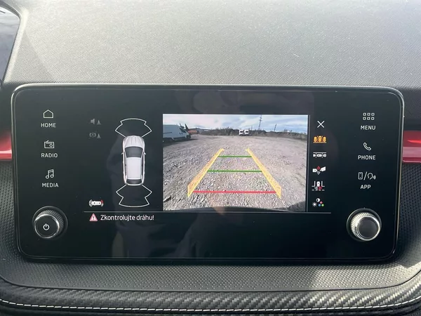 Škoda Fabia 1.0 TSI 85 KW DSG Monte Carlo - foto 15