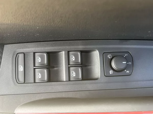 Škoda Fabia 1.0 TSI 85 KW DSG Monte Carlo - foto 20