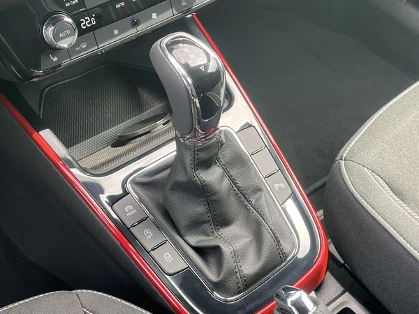 Škoda Fabia 1.0 TSI 85 KW DSG Monte Carlo - foto 16