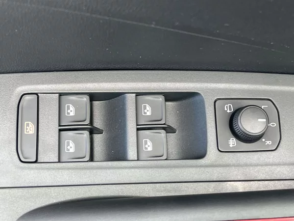 Škoda Fabia 1.0 TSI 85 KW DSG Monte Carlo - foto 18