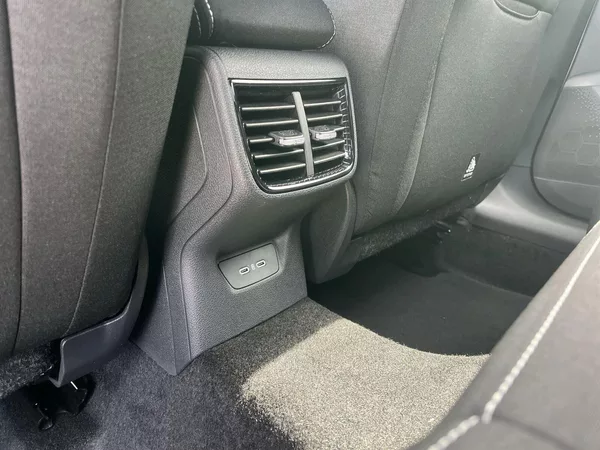 Škoda Fabia 1.0 TSI 85 KW DSG Monte Carlo - foto 21