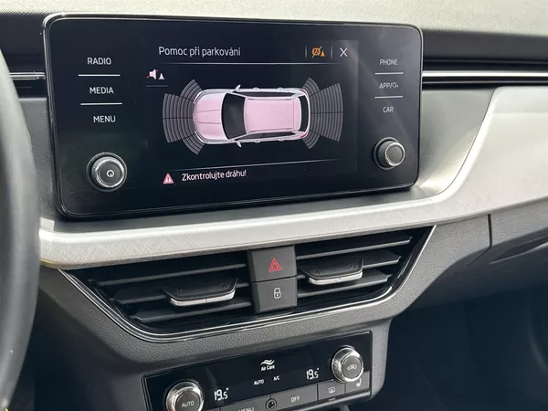 Škoda Kamiq 1.0 G-TEC Ambition - foto 12