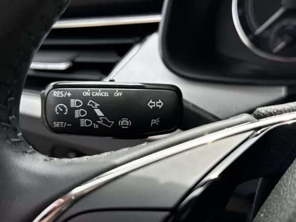 Škoda Kamiq 1.0 G-TEC Ambition - foto 19