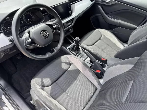 Škoda Kamiq 1.0 G-TEC Ambition - foto 6