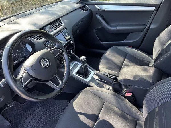 Škoda Octavia 1.8 TSI Ambition + - foto 7