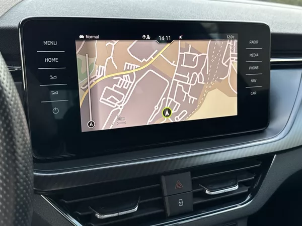 Škoda Kamiq 1.0 TSI DSG Monte Carlo - foto 11