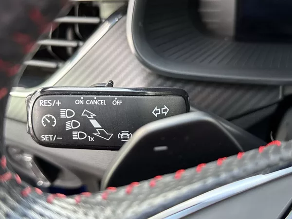 Škoda Kamiq 1.0 TSI DSG Monte Carlo - foto 23