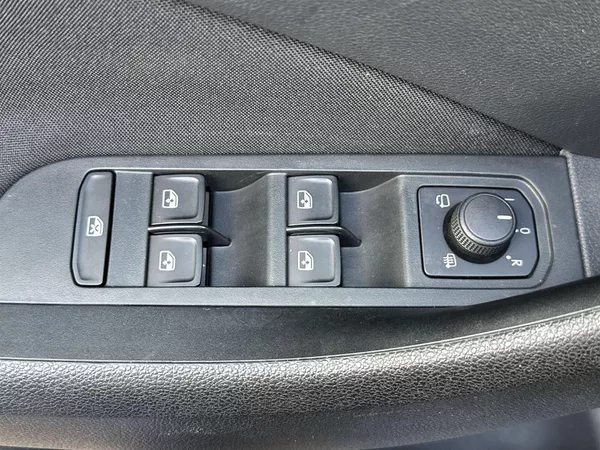 Škoda Kamiq 1.0 TSI DSG Monte Carlo - foto 27